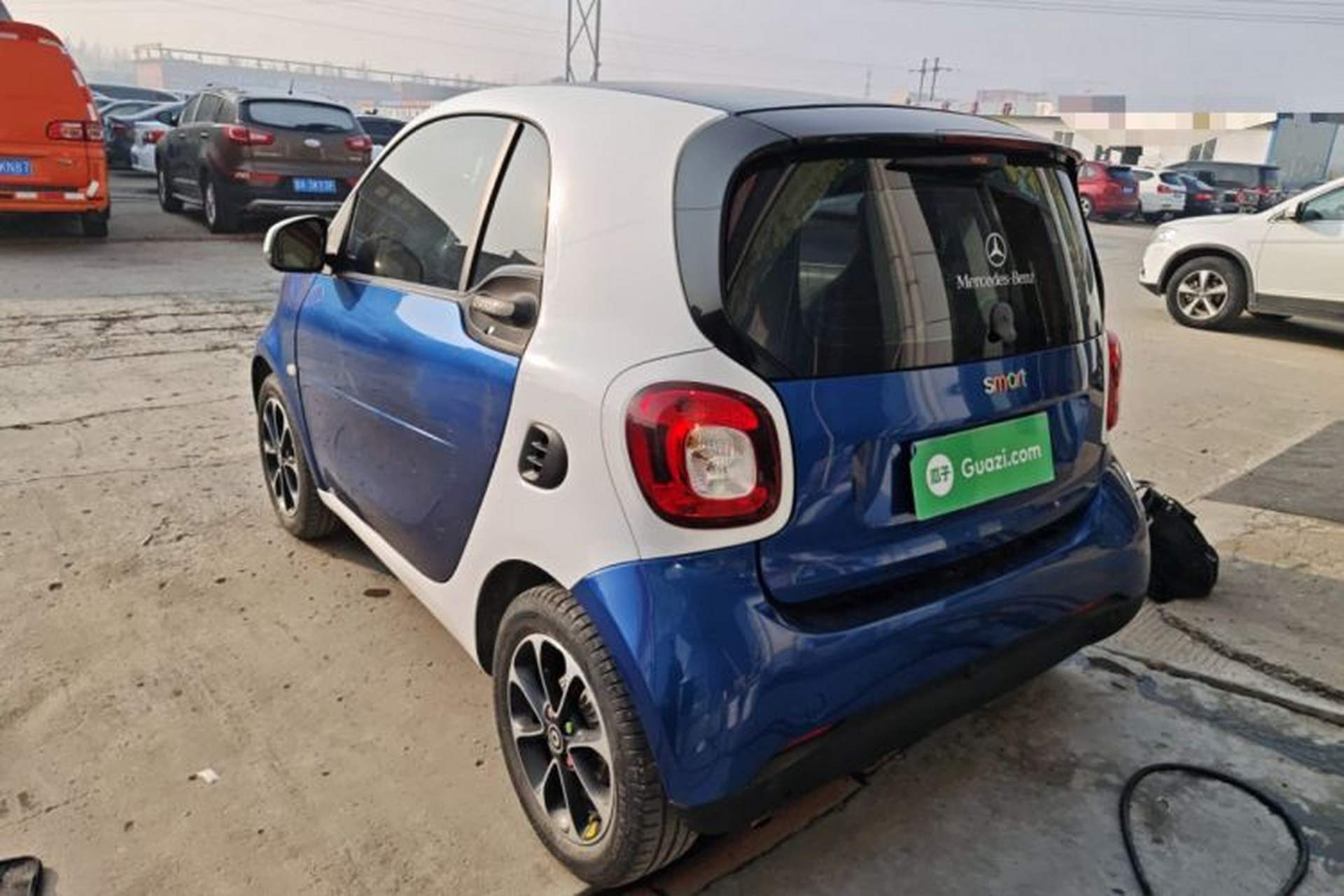 Used smart fortwo 2015 1.0L 52 kW Hardtop Passion Edition Exterior 3