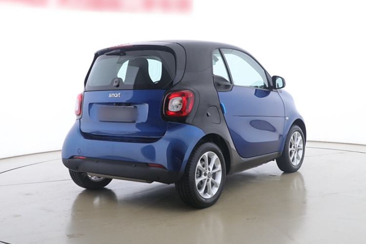 Used smart fortwo 2015 1.0L 52 kW hardtop Dynamic version Exterior 6