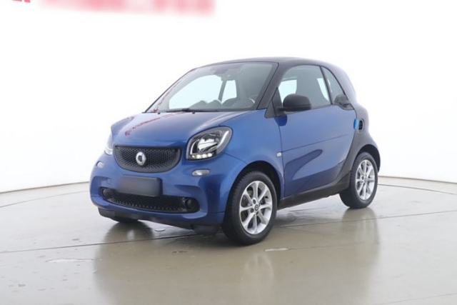 Used smart fortwo 2015 1.0L 52 kW hardtop Dynamic version