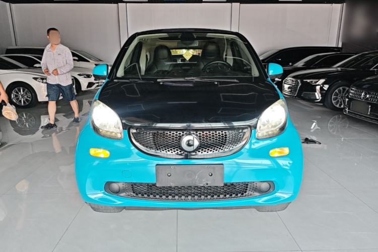 Used smart fortwo 2015 1.0L 52 kW Hardtop Passion Edition Front