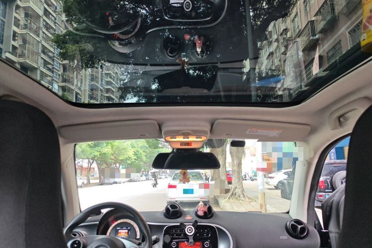 Used smart fortwo 2015 1.0L 52 kW Hardtop Passion Edition Headliner