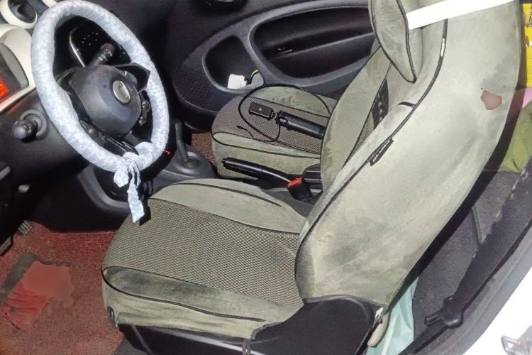 Used smart fortwo 2015 1.0L 52 kW hardtop Dynamic version Left Rear Seat