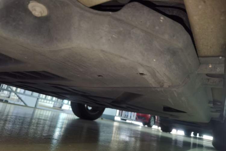 Used smart fortwo 2015 1.0L 52 kW hardtop Dynamic version Left Side Sill