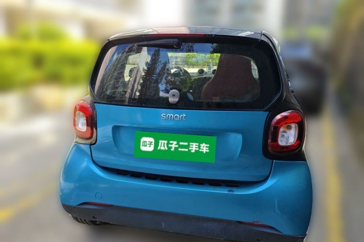 Used smart fortwo 2015 1.0L 52 kW hardtop Dynamic version Rear