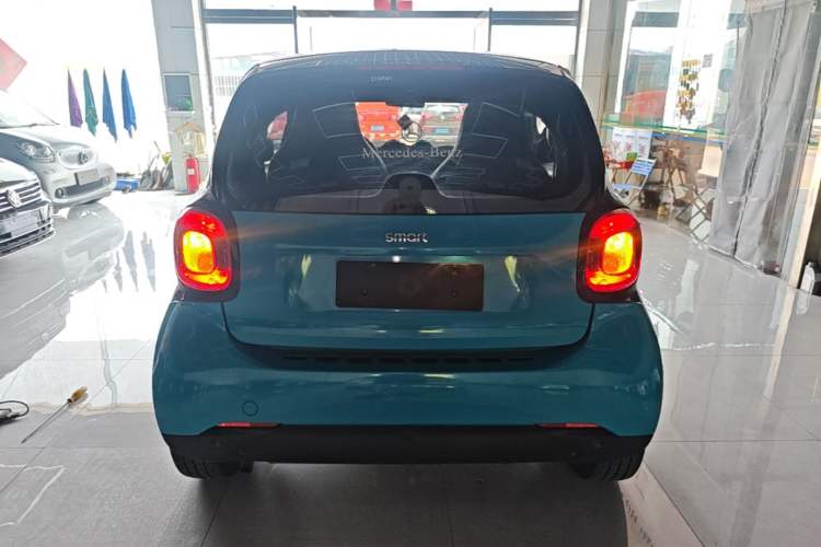 Used smart fortwo 2015 1.0L 52 kW Hardtop Passion Edition Rear