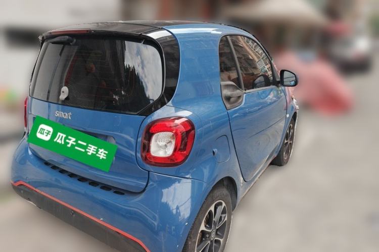 Used smart fortwo 2015 1.0L 52 kW Hardtop Passion Edition Rear Right 45 Deg