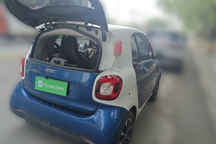 Used smart fortwo 2015 1.0L 52 kW Hardtop Passion Edition Rear Right 45 Deg