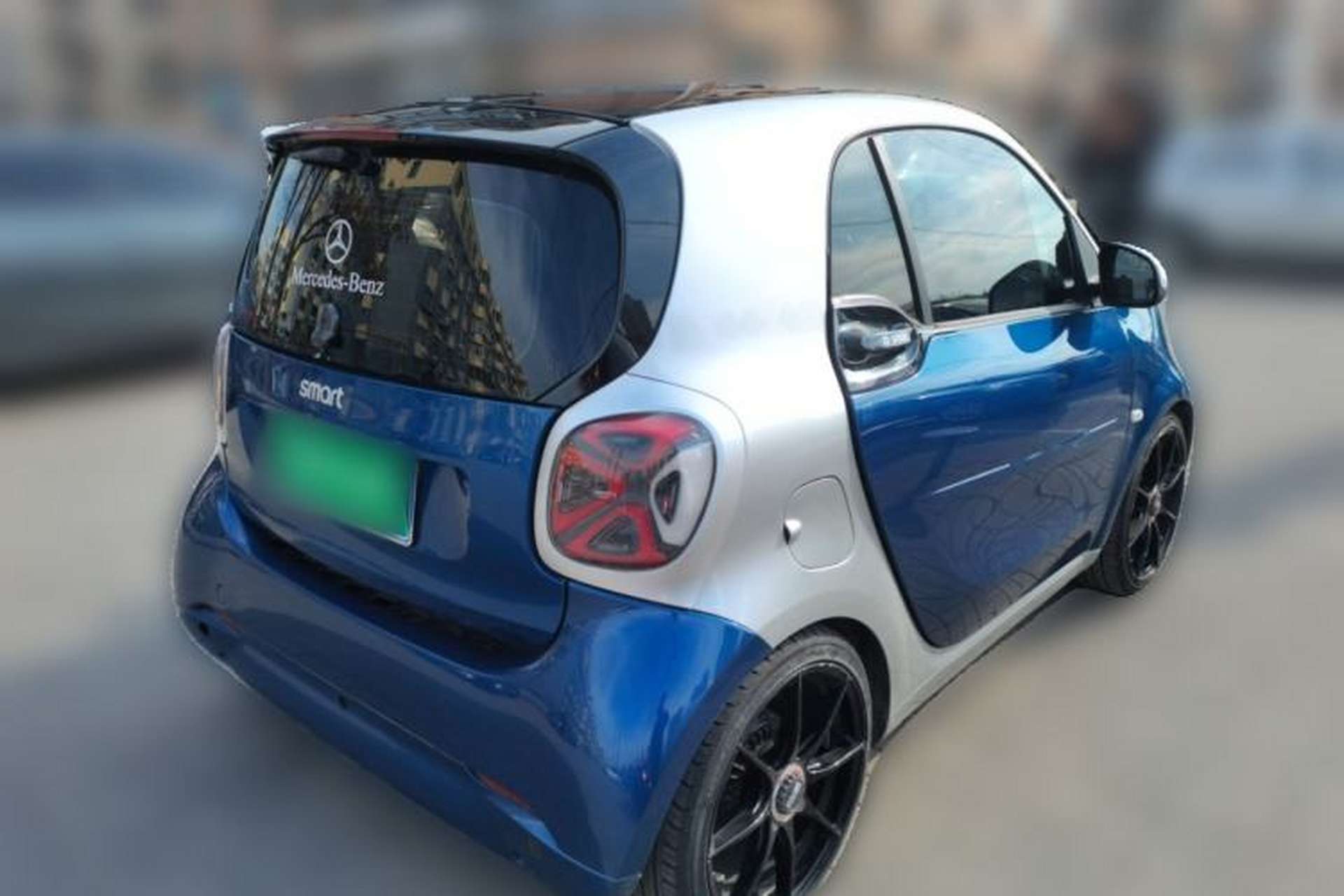 Used smart fortwo 2015 1.0L 52 kW Hardtop Passion Edition Rear Right 45 Deg