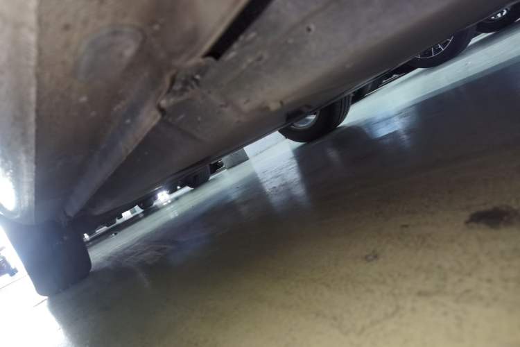 Used smart fortwo 2015 1.0L 52 kW hardtop Dynamic version Right Side Sill