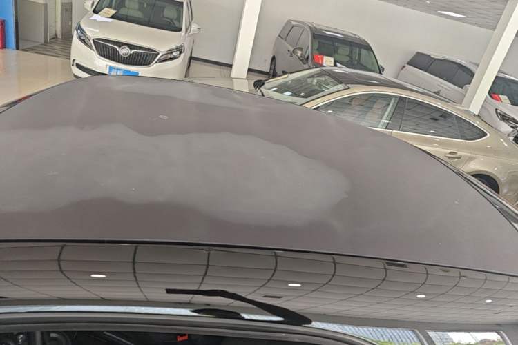 Used smart fortwo 2015 1.0L 52 kW hardtop Dynamic version Roof