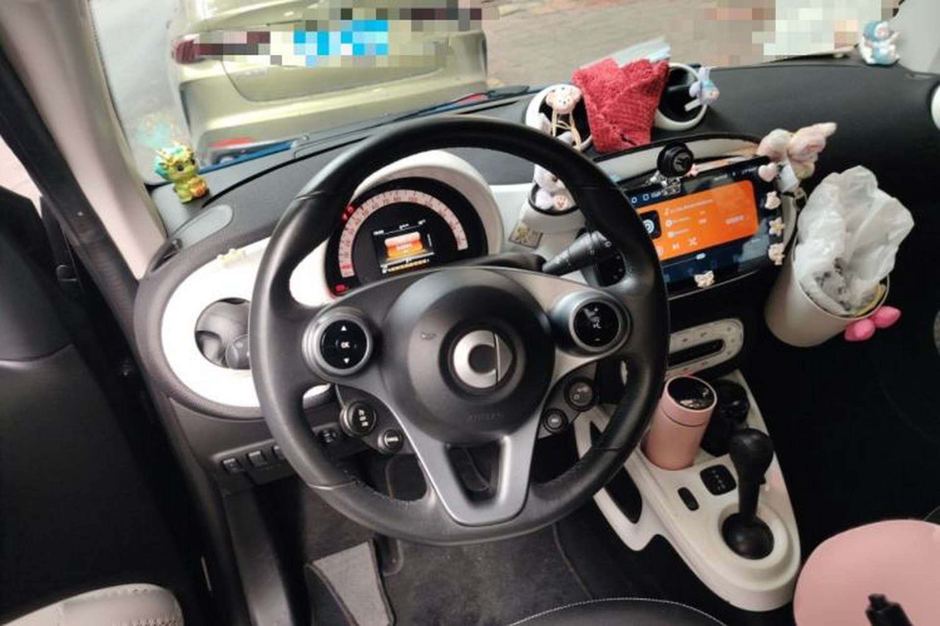 Used smart fortwo 2015 1.0L 52 kW Hardtop Passion Edition Steering Wheel