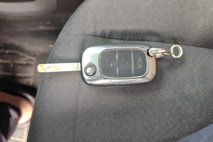 Used smart fortwo 2015 1.0L 52 kW hardtop Dynamic version Vehicle Key