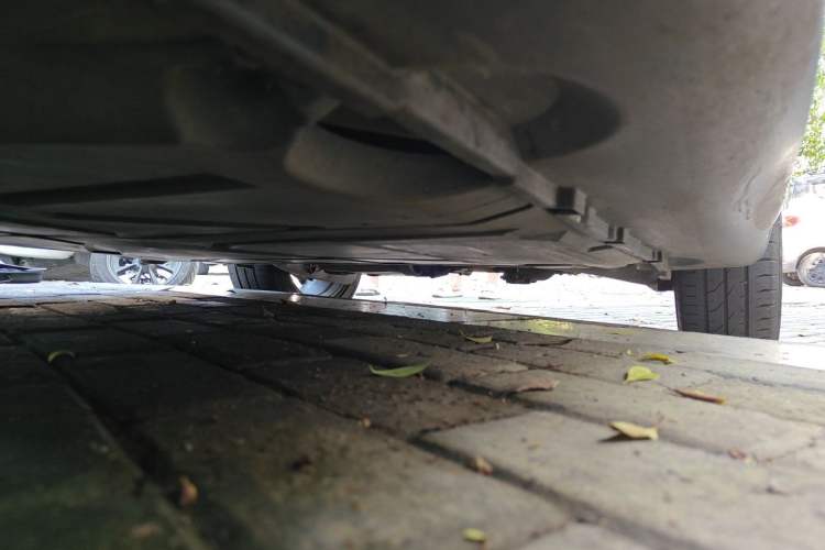 Used smart fortwo 2015 1.0 MHD New Year Special Edition Chassis Front Left