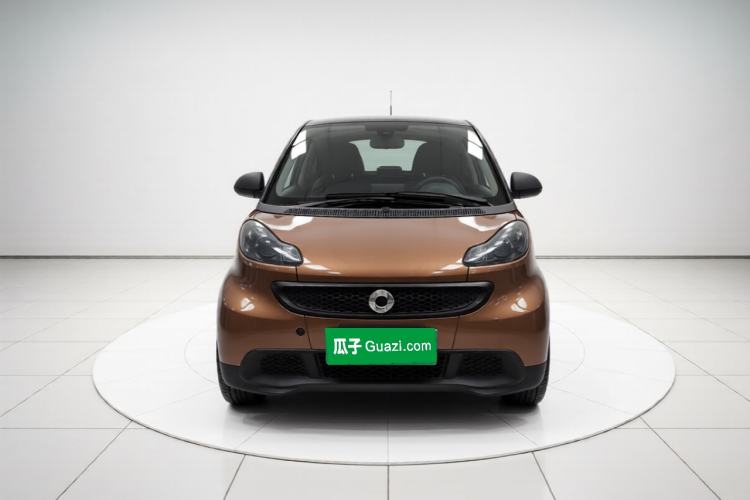 Used smart fortwo 2015 1.0 MHD New Year Special Edition Front