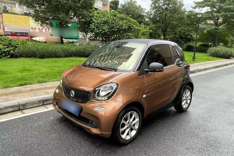 Used smart fortwo 2015 1.0L 52 kW hardtop Dynamic version Guazi used car, China used car export, Used car for sale, Used cars, Cheapest cars for sale