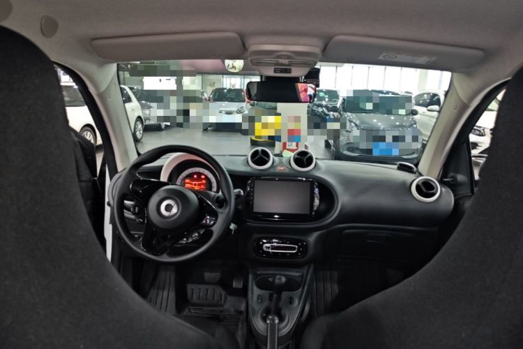 Used smart fortwo 2015 1.0L 52 kW hardtop Dynamic version Headliner