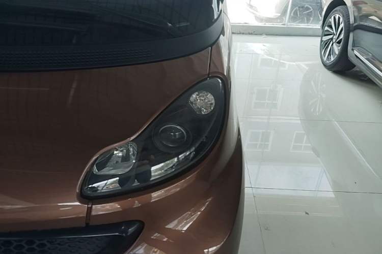 Used smart fortwo 2015 1.0 MHD New Year Special Edition Left Front Headlight