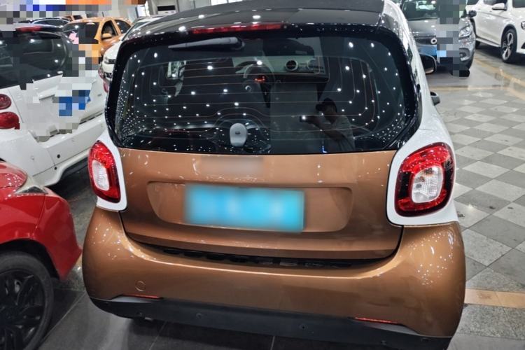 Used smart fortwo 2015 1.0L 52 kW hardtop Dynamic version Rear