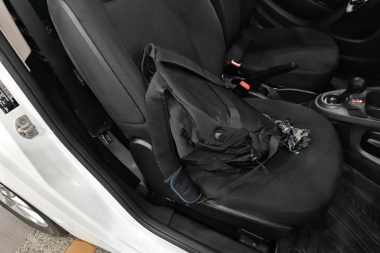 Used smart fortwo 2015 1.0L 52 kW hardtop Dynamic version Right Front Seat