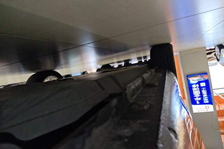 Used smart fortwo 2015 1.0L 52 kW hardtop Dynamic version Right Side Sill