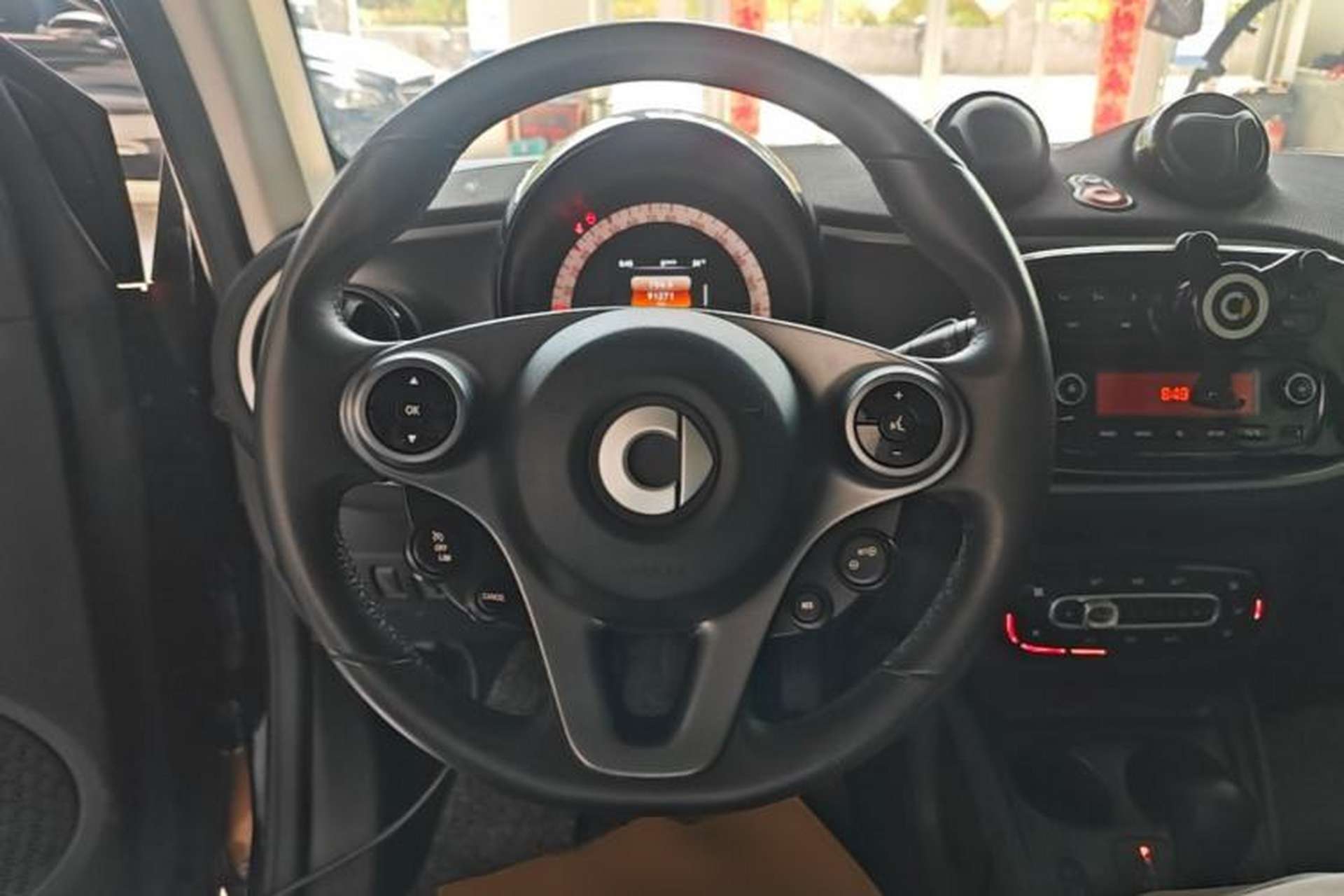 Used smart fortwo 2015 1.0L 52 kW Hardtop Passion Edition Steering Wheel