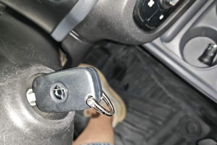 Used smart fortwo 2015 1.0L 52 kW hardtop Dynamic version Vehicle Key