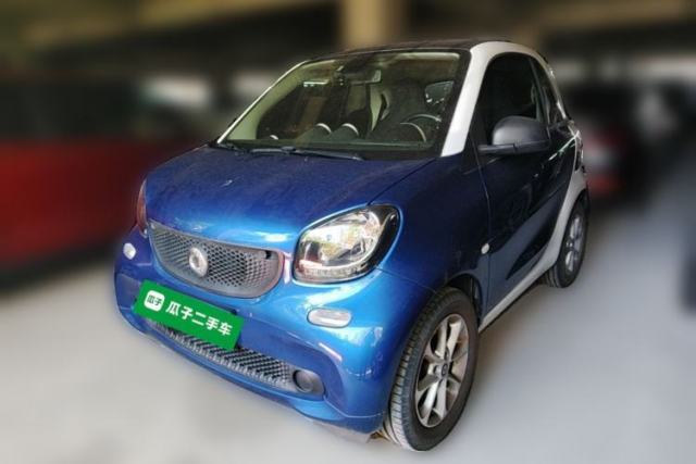 Used smart fortwo 2015 1.0L 52 kW hardtop Dynamic version