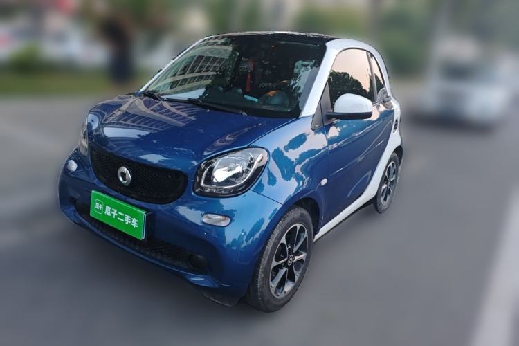 Used smart fortwo 2015 1.0L 52 kW Hardtop Passion Edition Guazi used car, China used car export, Used car for sale, Used cars, Cheapest cars for sale