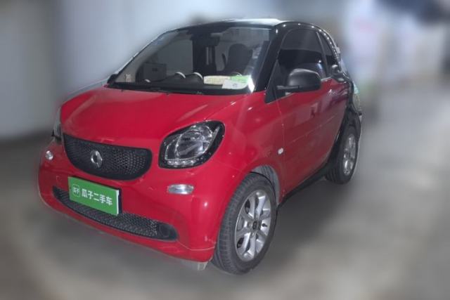 Used smart fortwo 2015 1.0L 52 kW hardtop Dynamic version