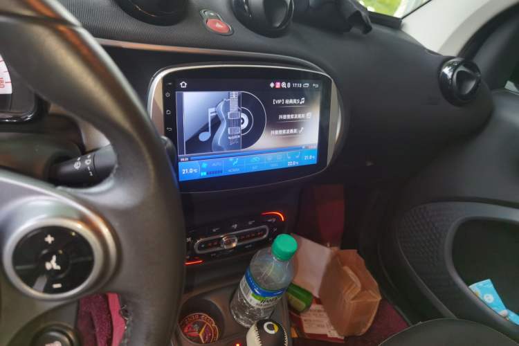 Used smart fortwo 2015 1.0L 52 kW Hardtop Passion Edition Audio And AC Panel