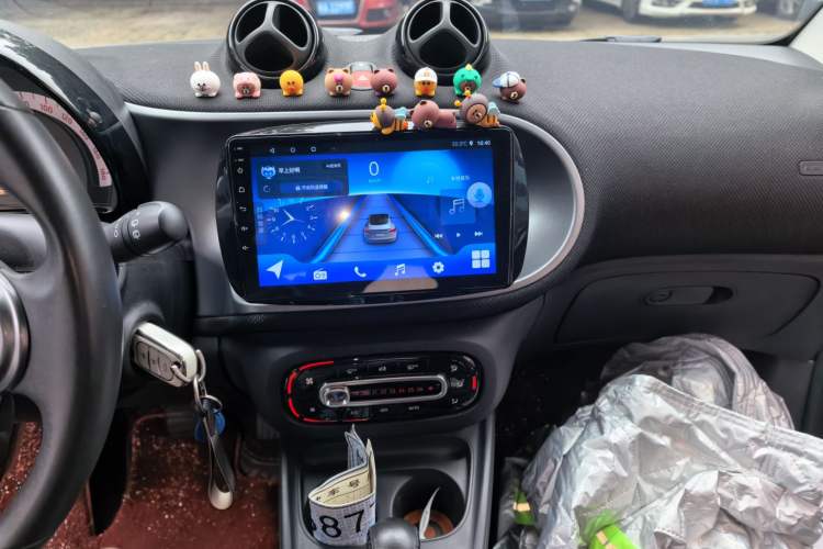 Used smart fortwo 2015 1.0L 52 kW Hardtop Passion Edition Audio And AC Panel