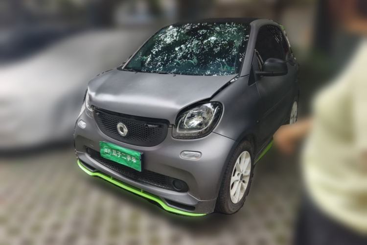 Used smart fortwo 2015 1.0L 52 kW hardtop Dynamic version Guazi used car, China used car export, Used car for sale, Used  cars, Cheapest cars for sale