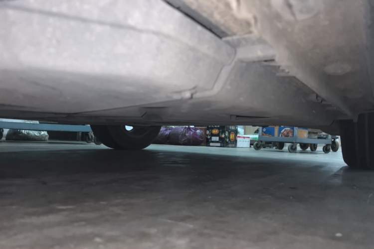 Used smart fortwo 2015 1.0L 52 kW hardtop Dynamic version Chassis Front Left