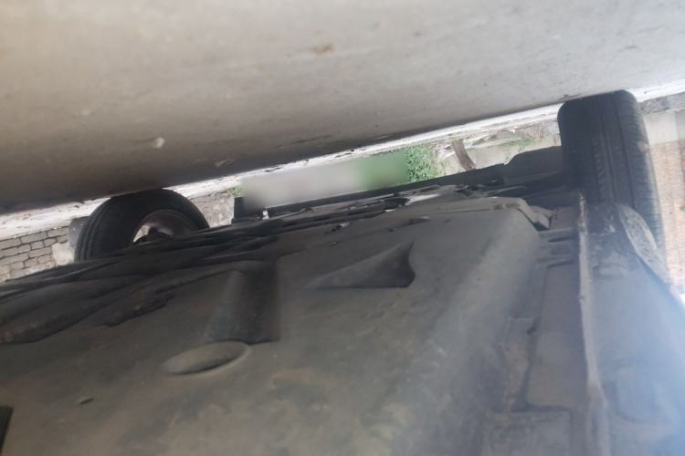 Used smart fortwo 2015 1.0L 52 kW hardtop Dynamic version Chassis Rear Left