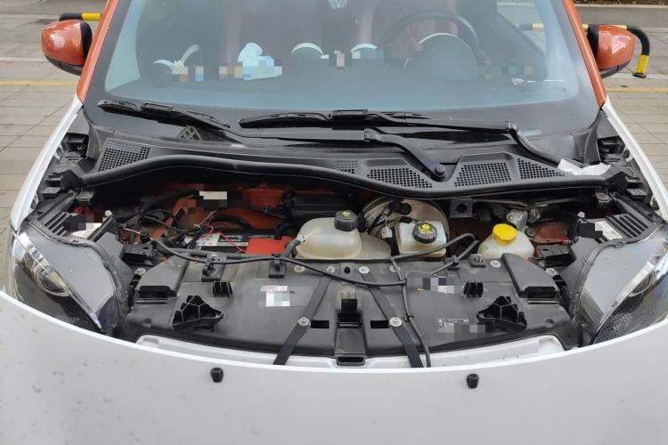 Used smart fortwo 2015 1.0L 52 kW Hardtop Passion Edition Engine Bay
