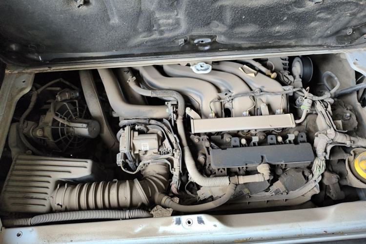 Used smart fortwo 2015 1.0L 52 kW Hardtop Passion Edition Engine Bay
