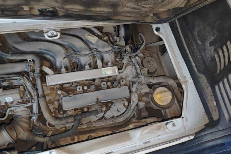 Used smart fortwo 2015 1.0L 52 kW Hardtop Passion Edition Engine Bay Left