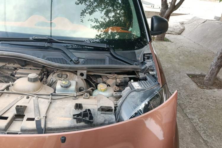 Used smart fortwo 2015 1.0L 52 kW Hardtop Passion Edition Engine Bay Left
