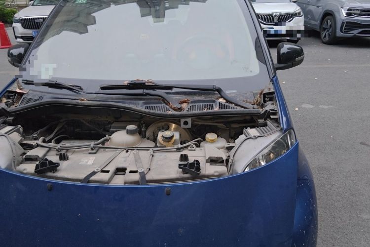 Used smart fortwo 2015 1.0L 52 kW Hardtop Passion Edition Engine Bay Left