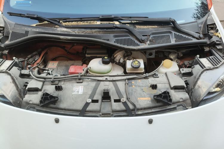 Used smart fortwo 2015 1.0L 52 kW Hardtop Passion Edition Engine Bay