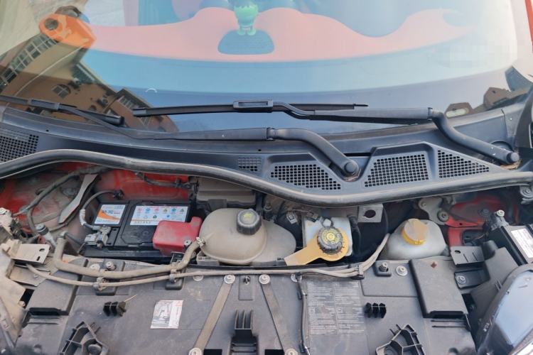 Used smart fortwo 2015 1.0L 52 kW Hardtop Passion Edition Engine Bay