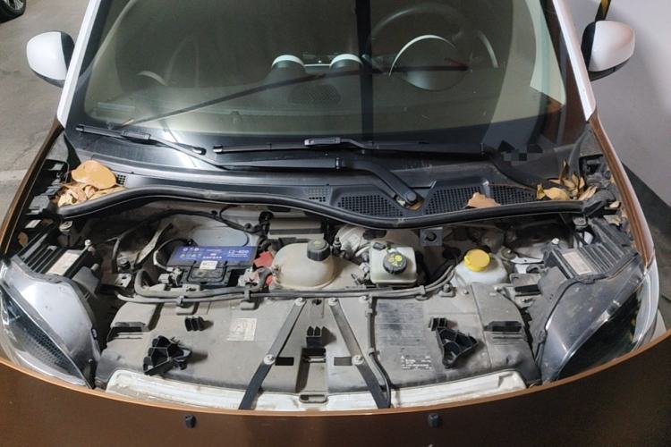 Used smart fortwo 2015 1.0L 52 kW Hardtop Passion Edition Engine Bay