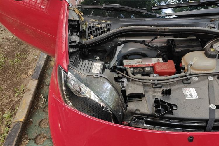 Used smart fortwo 2015 1.0L 52 kW Hardtop Passion Edition Engine Bay Right