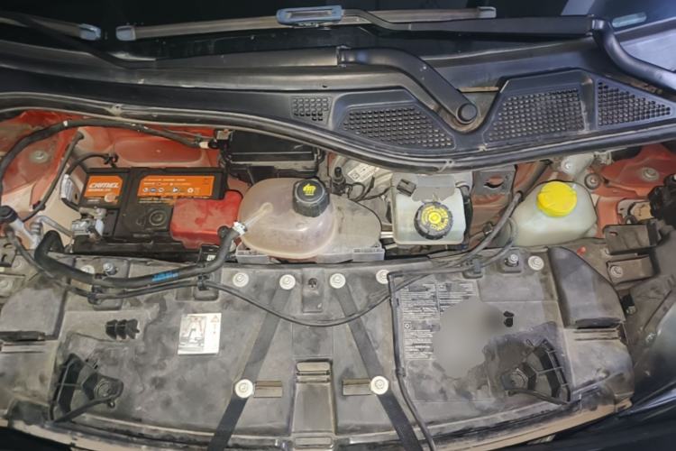 Used smart fortwo 2015 1.0L 52 kW Hardtop Passion Edition Engine Bay