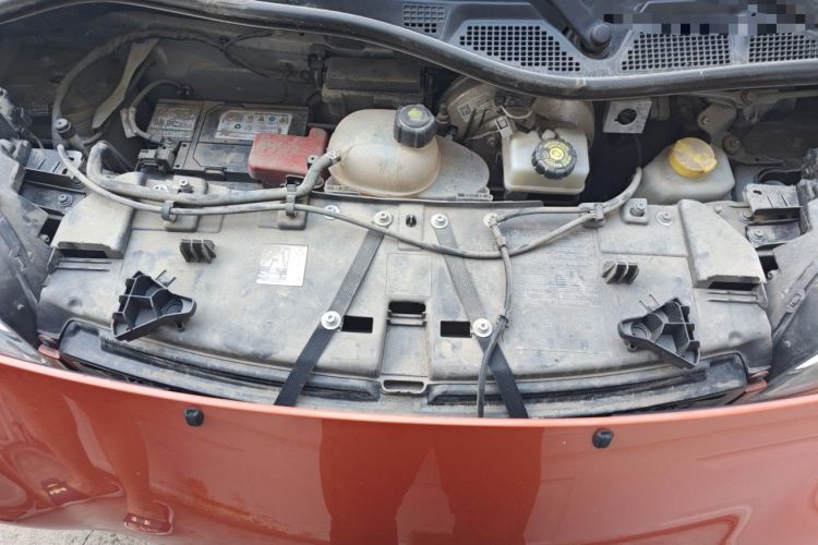Used smart fortwo 2015 1.0L 52 kW Hardtop Passion Edition Engine Bay