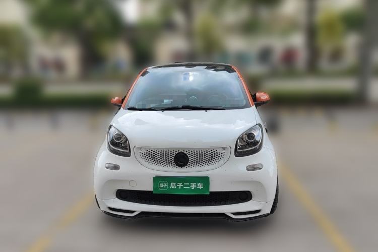 Used smart fortwo 2015 1.0L 52 kW Hardtop Passion Edition Front