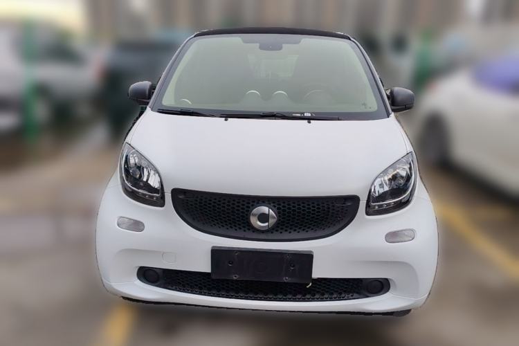 Used smart fortwo 2015 1.0L 52 kW hardtop Dynamic version Front