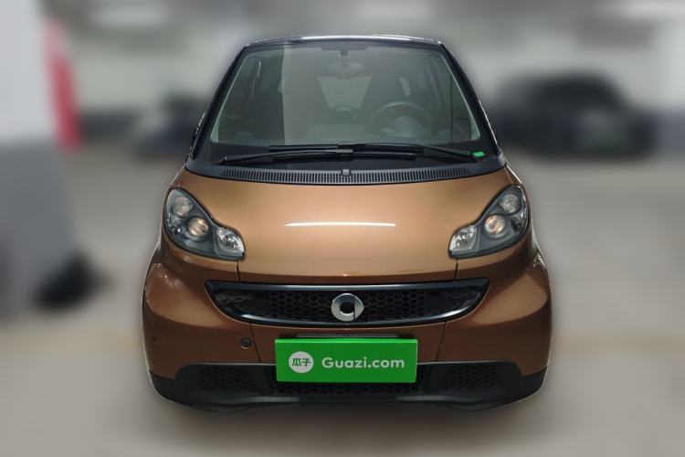 Used smart fortwo 2015 1.0 MHD New Year Special Edition Front