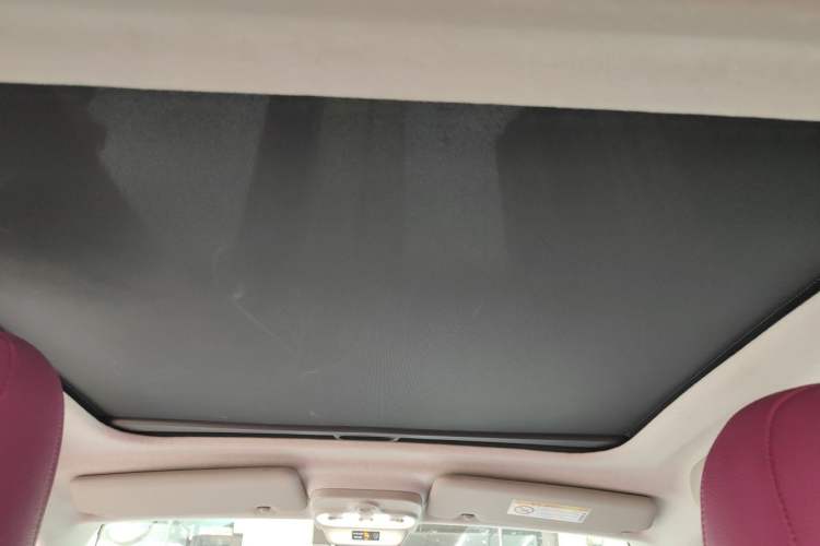 Used smart fortwo 2015 1.0L 52 kW Hardtop Passion Edition Headliner