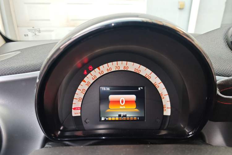 Used smart fortwo 2015 1.0L 52 kW Hardtop Passion Edition Instrument Cluster